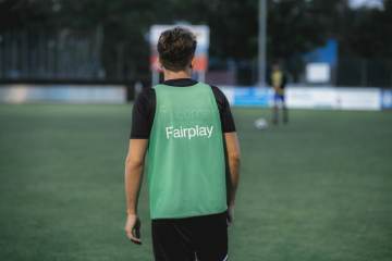 18亿+凌晨档+无国足！FIFA想割韭菜？亚洲多国说不，中国不惯着｜安博体育官网（配图示意）
